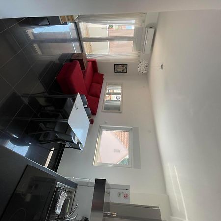 Apartments Leonardo Primosten Luaran gambar