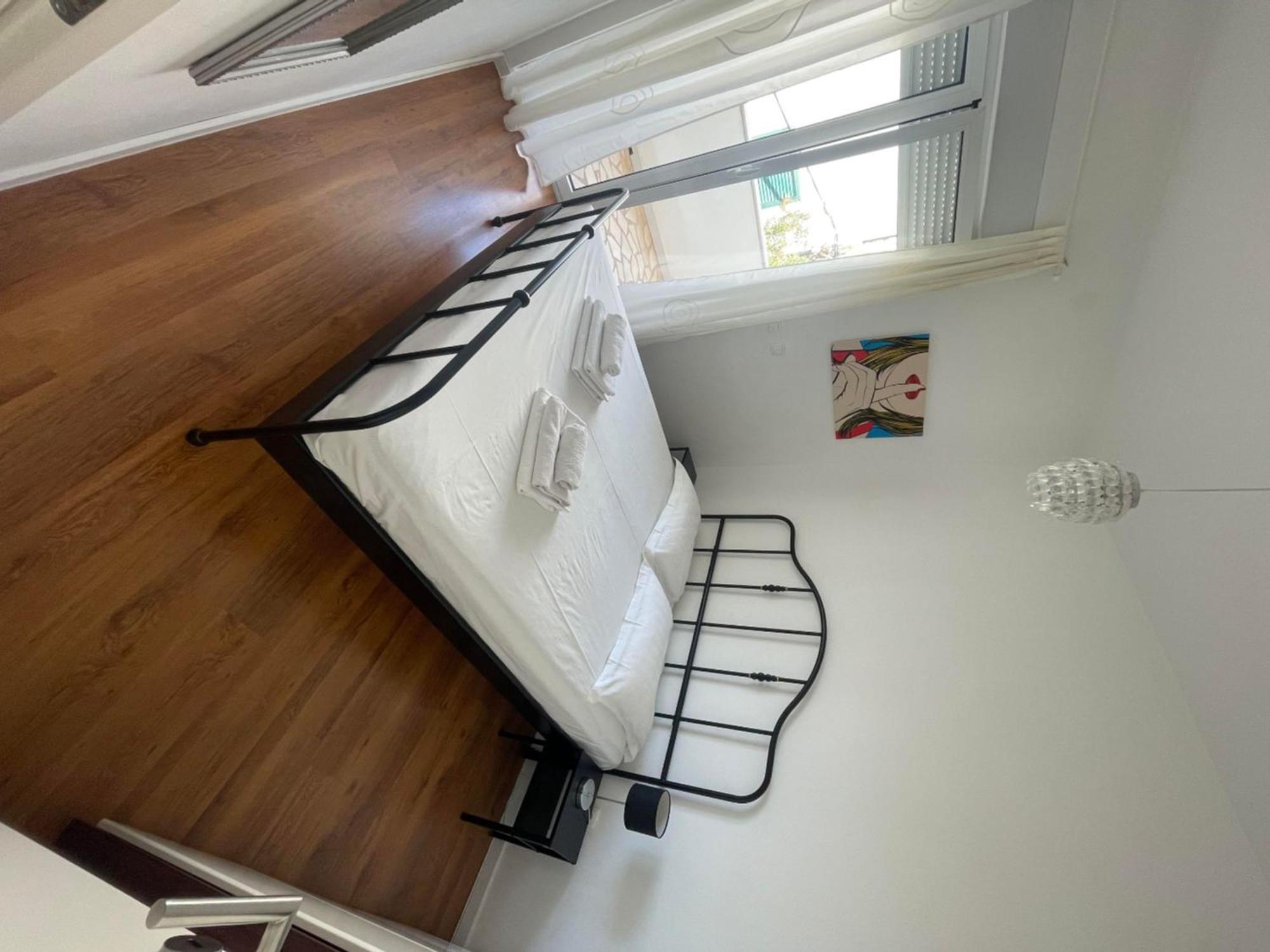 Apartments Leonardo Primosten Luaran gambar