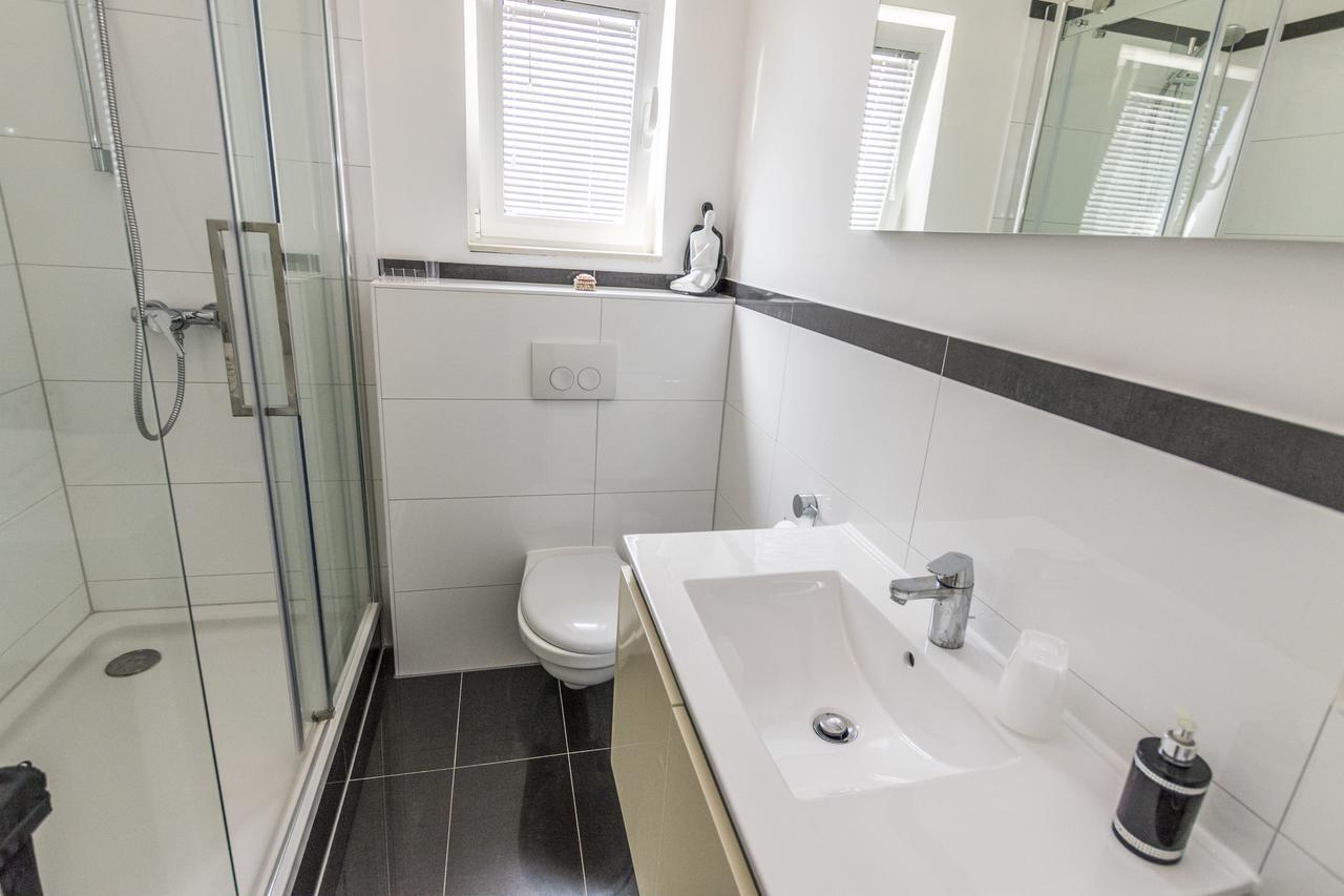 Apartments Leonardo Primosten Luaran gambar